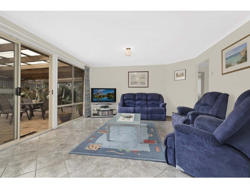 10 Ensenada Road, Copacabana NSW 2251