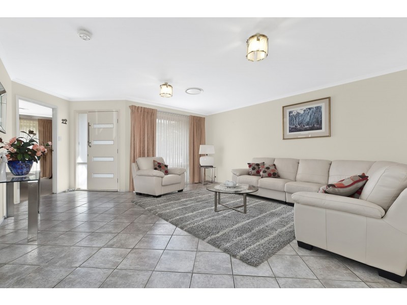10 Ensenada Road, Copacabana NSW 2251