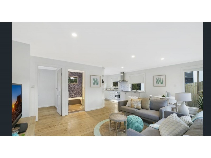 13 Peel Street, Avoca Beach NSW 2251