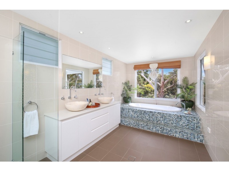 29 Ascot Avenue, Avoca Beach NSW 2251
