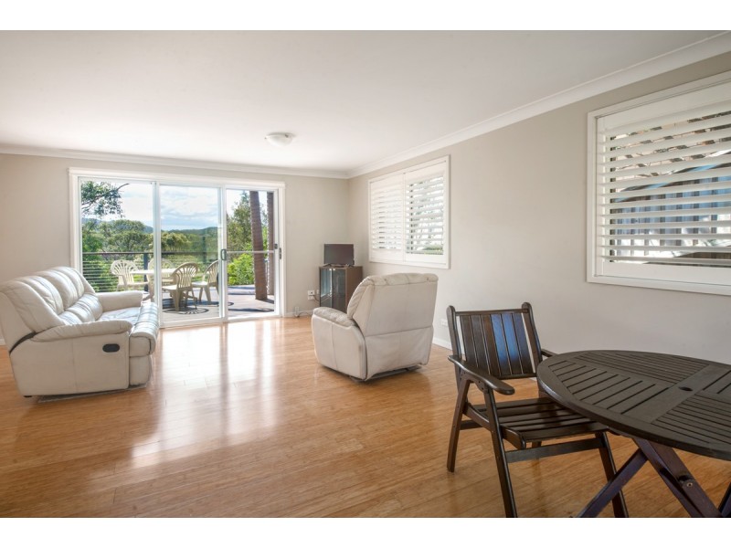 36 Hillside Road, Avoca Beach NSW 2251