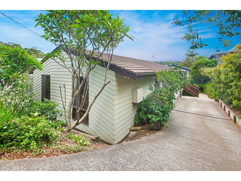10 Ladera Drive, Copacabana NSW 2251