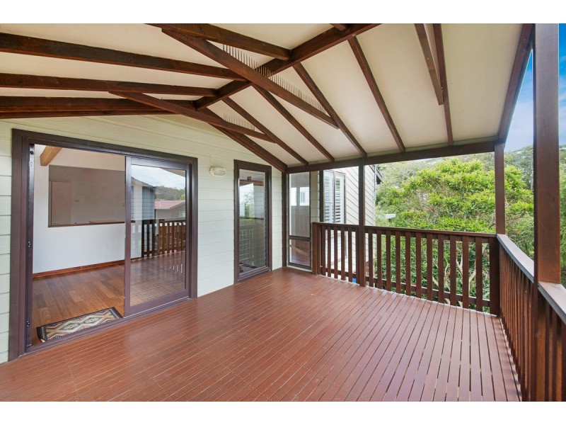 10 Ladera Drive, Copacabana NSW 2251