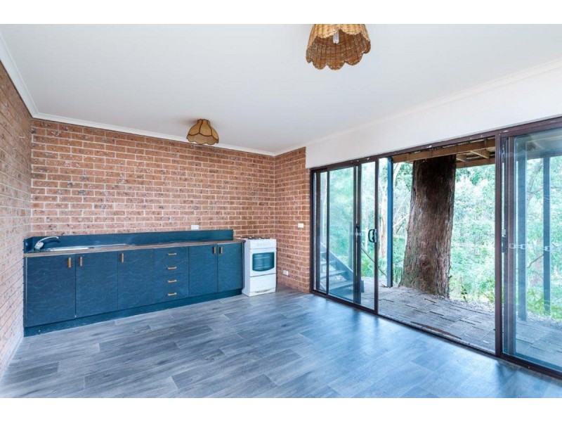 58 Carolina Park Road, Avoca Beach NSW 2251