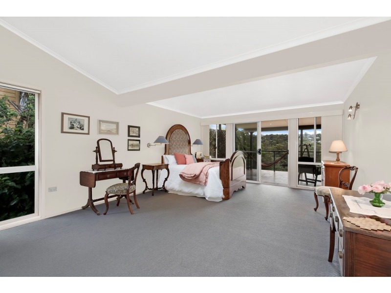 8 Daniel Close, Macmasters Beach NSW 2251