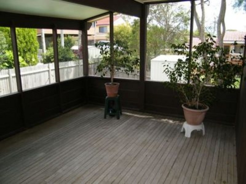 34 Margherita Road, Bateau Bay NSW 2261