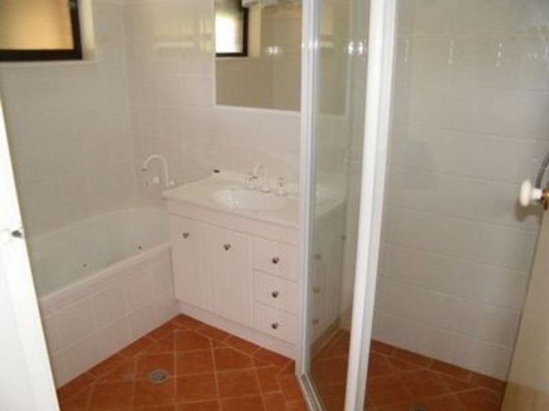 34 Margherita Road, Bateau Bay NSW 2261