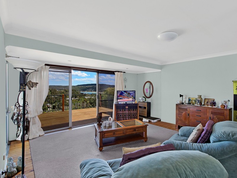 22 Vista Avenue, Copacabana NSW 2251