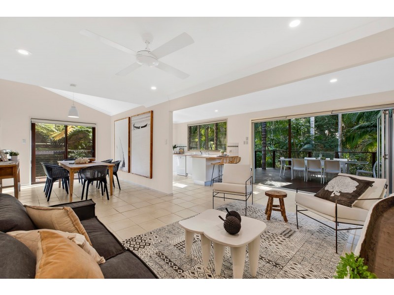 34 Walder Crescent, Avoca Beach NSW 2251