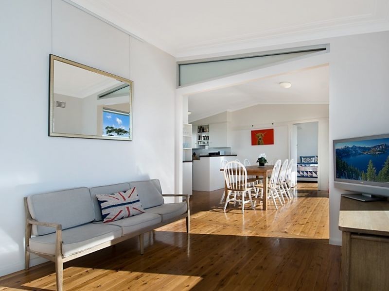 15a Fairscene Crescent, Avoca Beach NSW 2251