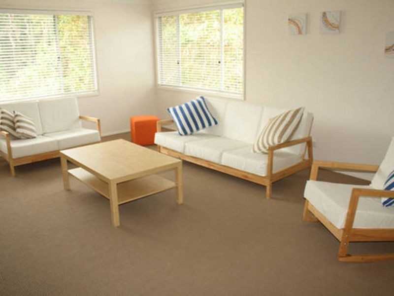 238 Avoca Drive, Avoca Beach NSW 2251