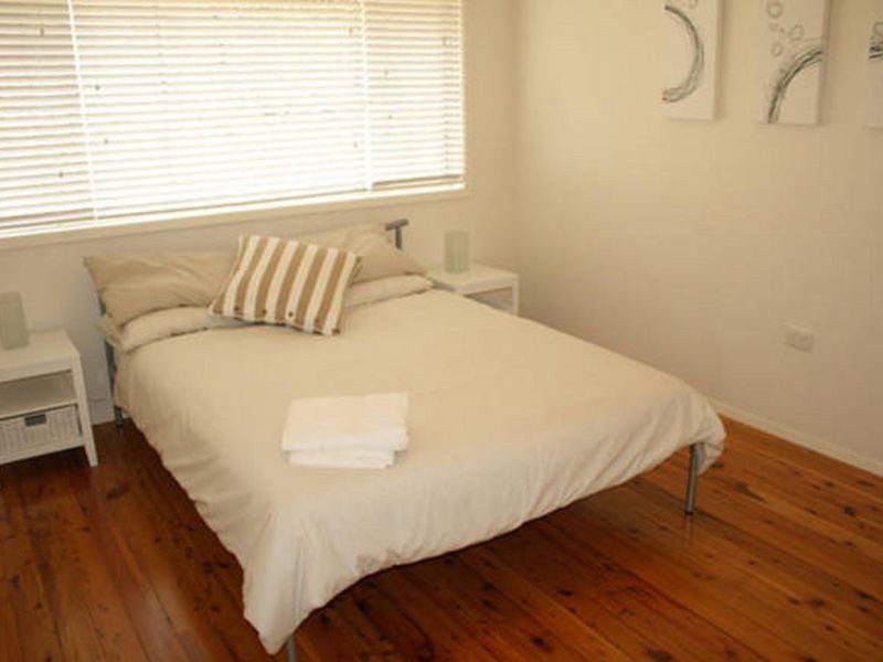 238 Avoca Drive, Avoca Beach NSW 2251