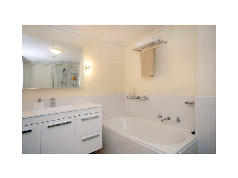 8/37 Barry Street, Neutral Bay NSW 2089