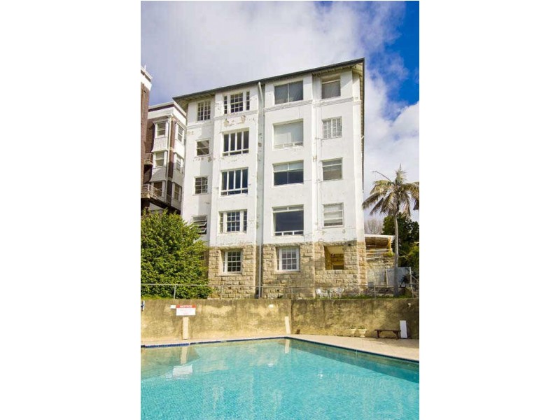 1/23 Holbrook Avenue, Kirribilli NSW 2061