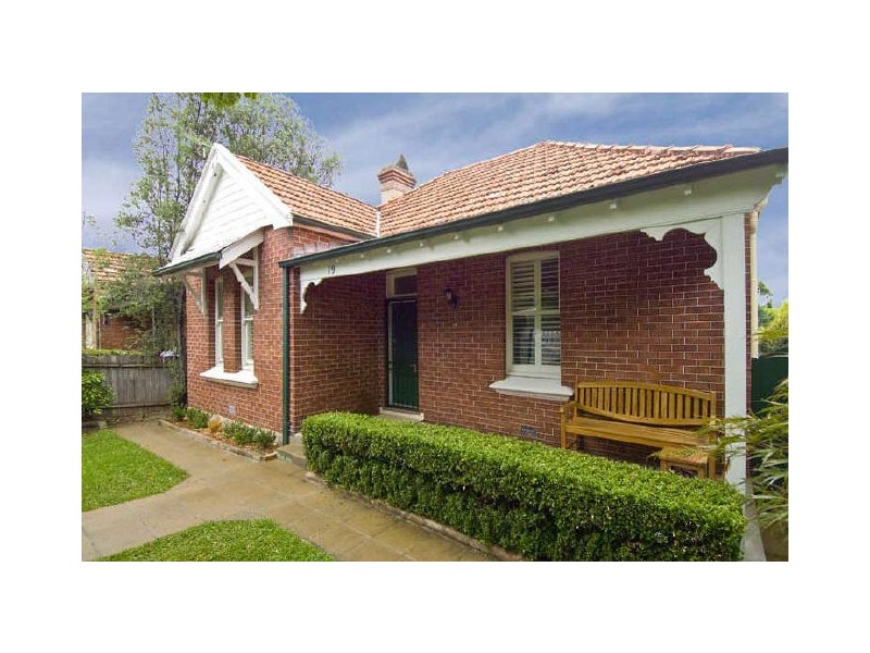 19 Lumsden Street, Cammeray NSW 2062