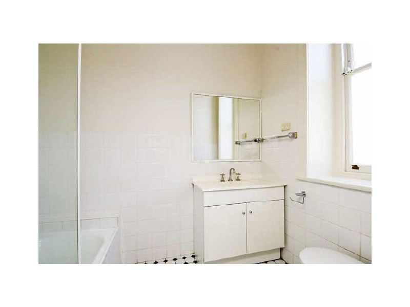 1/211 Blues Point Road, Mcmahons Point NSW 2060