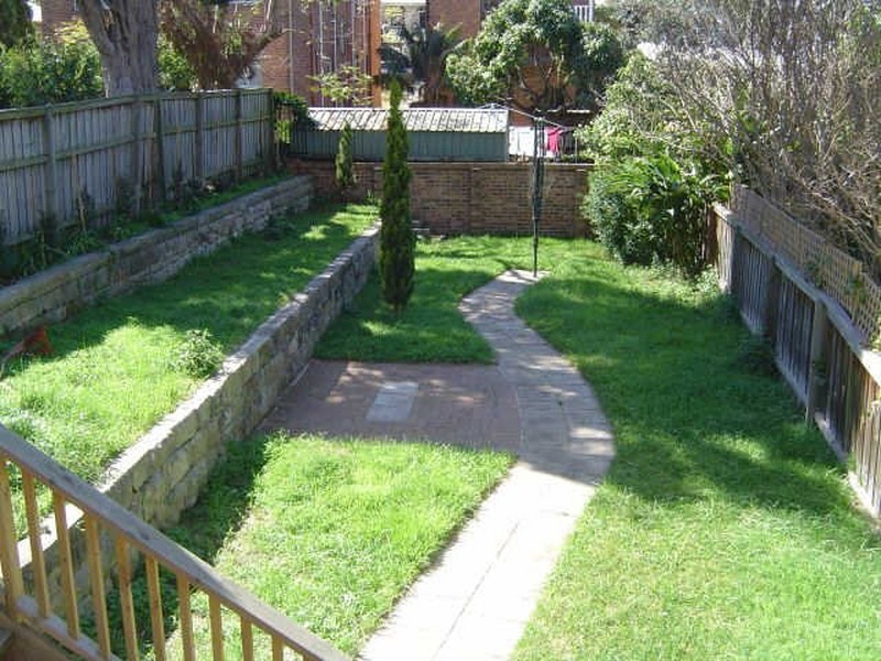 2/79 Ben Boyd Road, Neutral Bay NSW 2089