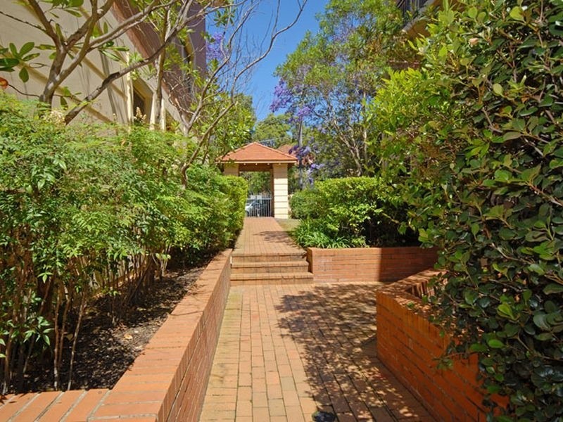 34/18 Northcote Street, Naremburn NSW 2065