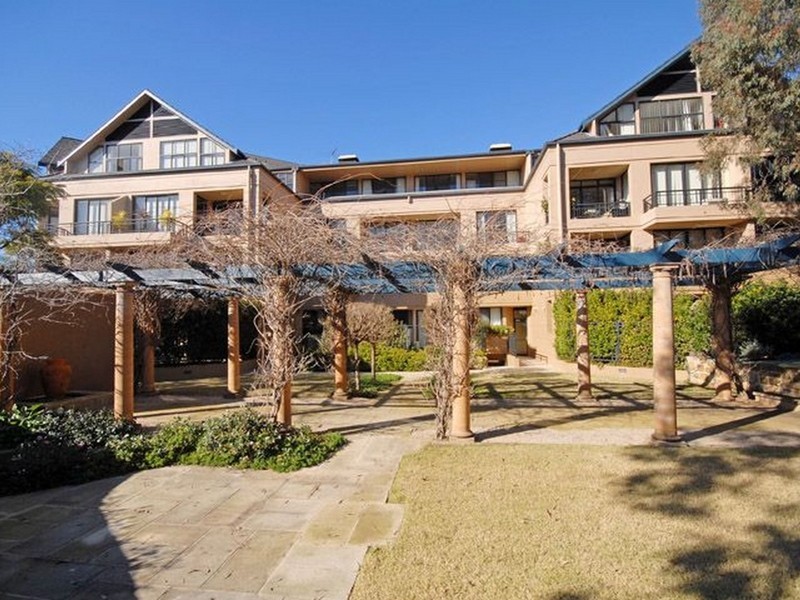 3/240 Ben Boyd Road, Neutral Bay NSW 2089