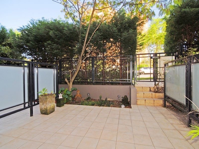 3/240 Ben Boyd Road, Neutral Bay NSW 2089