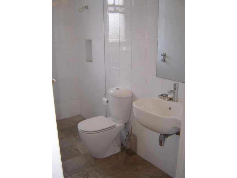 8/14 East Crescent Street, Mcmahons Point NSW 2060