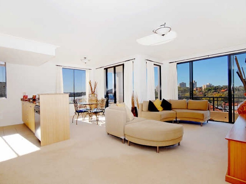 50/240 Ben Boyd Rd, Neutral Bay NSW 2089