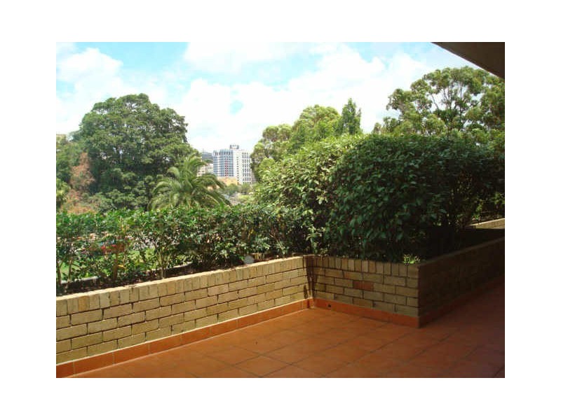 2/4 Merlin Street, Neutral Bay NSW 2089