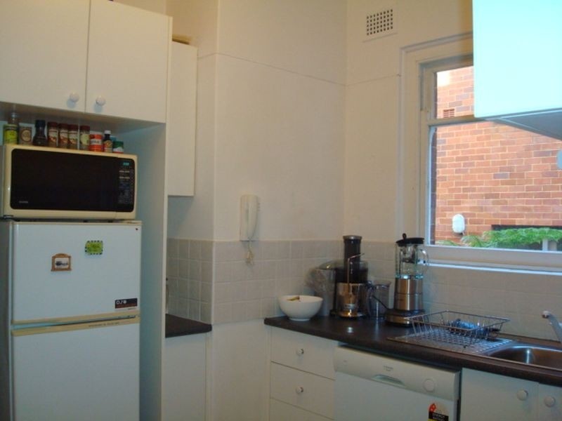 2/82 Kurraba Road, Neutral Bay NSW 2089