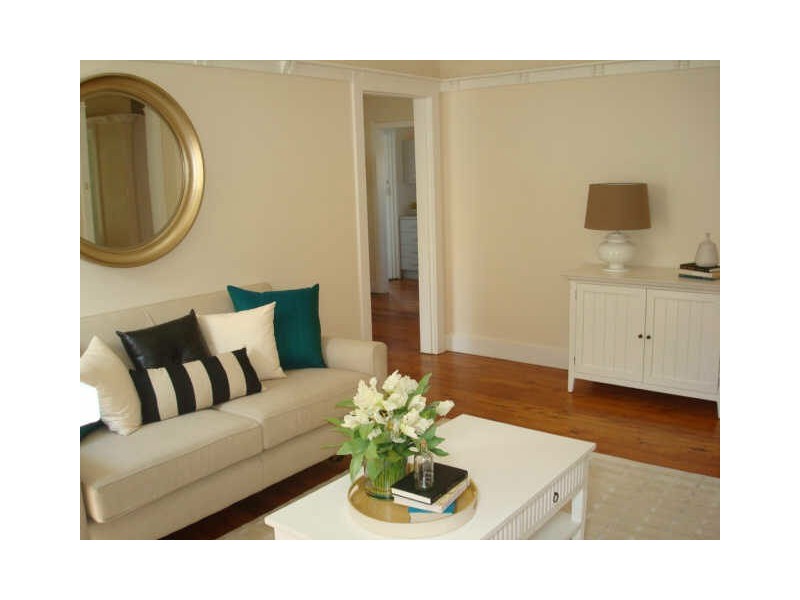 17 Windsor Road, Willoughby NSW 2068