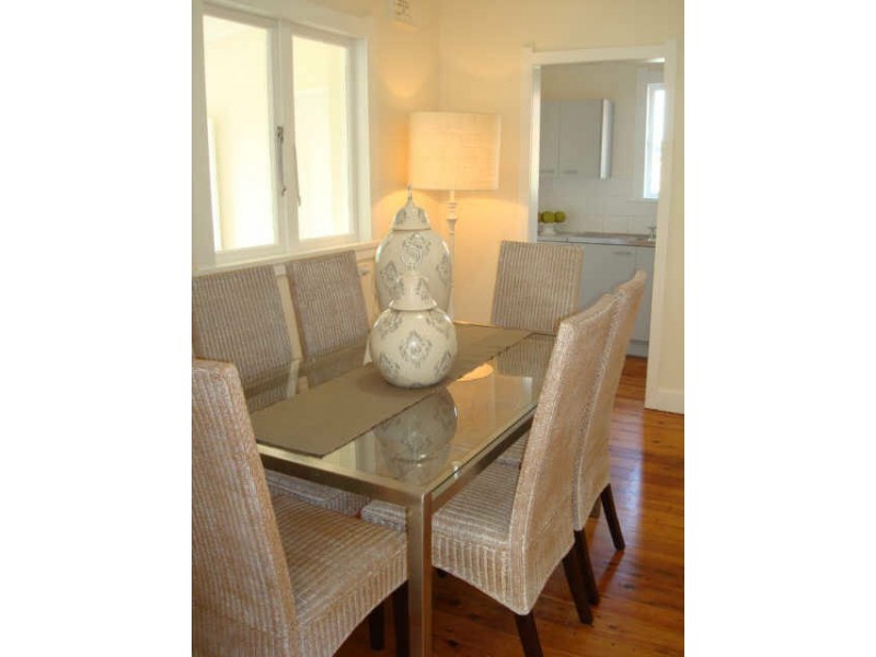 17 Windsor Road, Willoughby NSW 2068