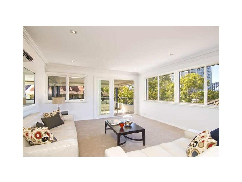 22 Arthur St, Lavender Bay NSW 2060