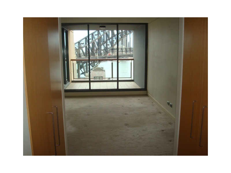 1307/2 Dind Street, Milsons Point NSW 2061