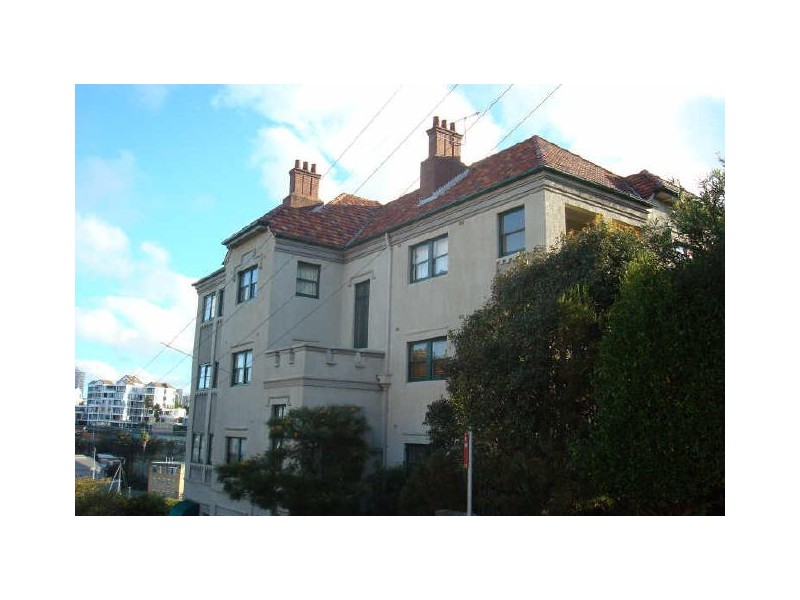 4/4 Ben Boyd Rd, Neutral Bay NSW 2089