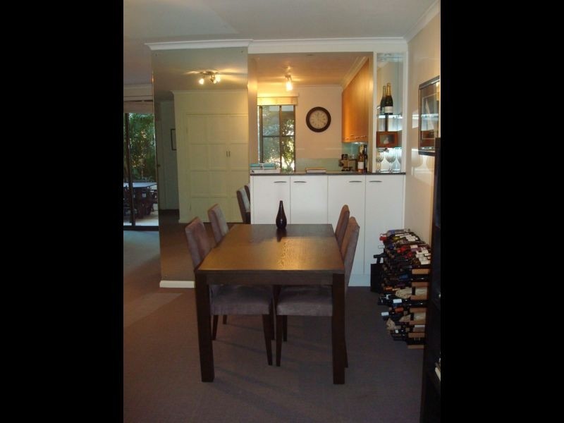 2/192 Ben Boyd Rd, Neutral Bay NSW 2089