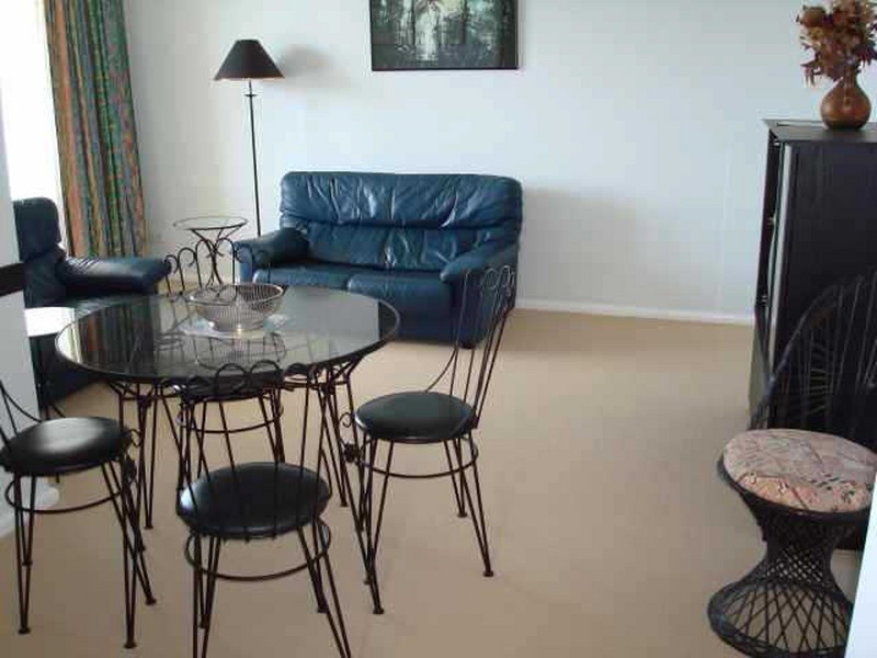 42/21 East Crescent Street, Mcmahons Point NSW 2060