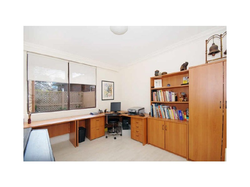 18/2 Spruson Street, Neutral Bay NSW 2089