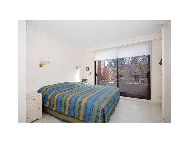 18/2 Spruson Street, Neutral Bay NSW 2089