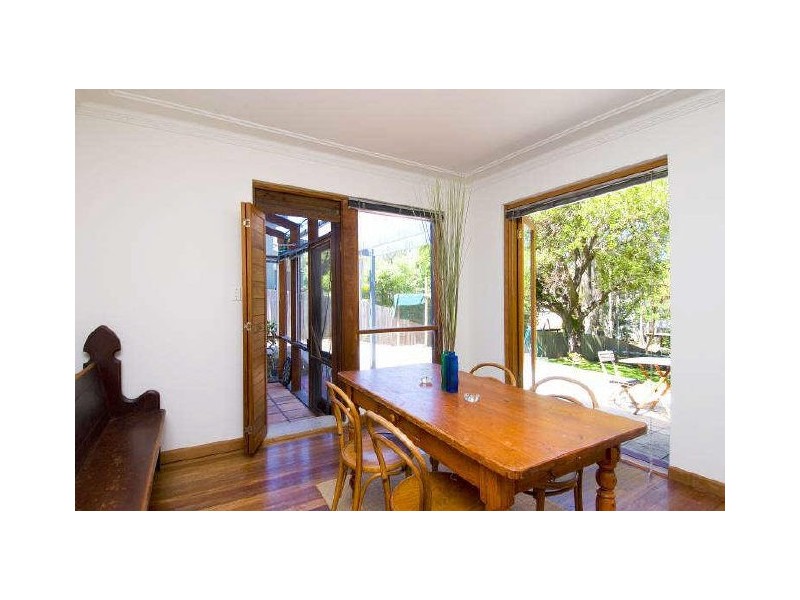 98 Barrenjoey Road, Mona Vale NSW 2103