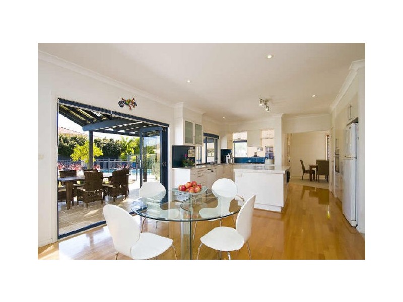 10 Mona Street, Mona Vale NSW 2103
