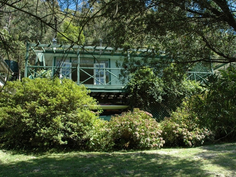 13 Diggers Crescent, Great Mackerel Beach NSW 2108