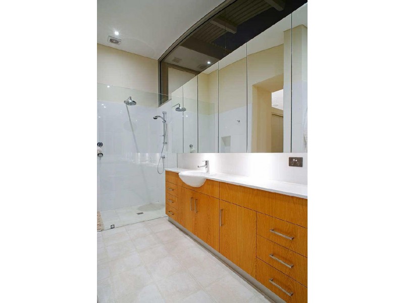 20 Wimbledon Avenue, Narrabeen NSW 2101