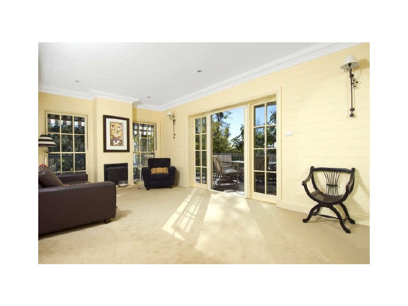 11 Loquat Valley Road, Bayview NSW 2104