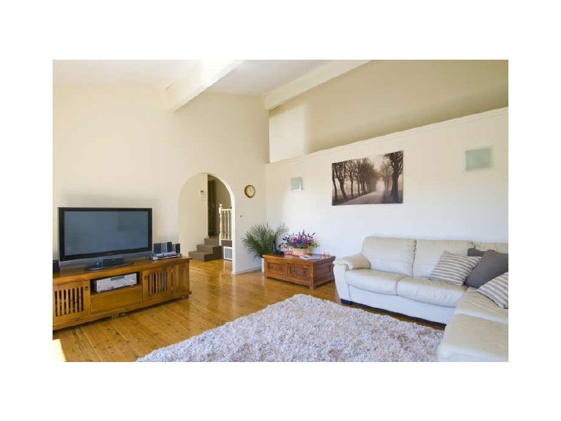 2 Edwin Ward Place, Mona Vale NSW 2103