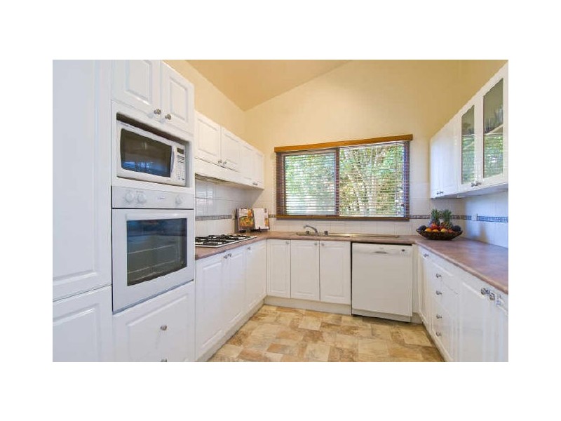 2 Edwin Ward Place, Mona Vale NSW 2103