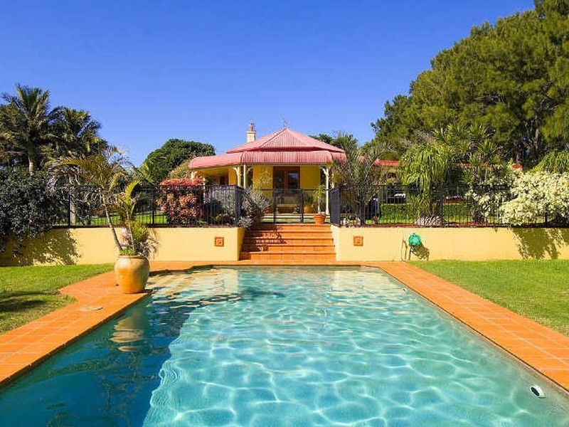 13 Minkara Road, Bayview NSW 2104