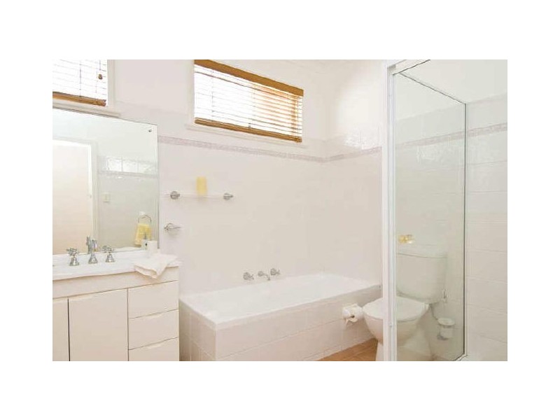 4 Government Road, Mona Vale NSW 2103