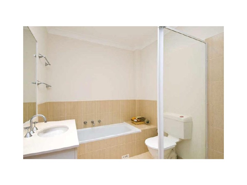 8/237 Macpherson Street, Warriewood NSW 2102