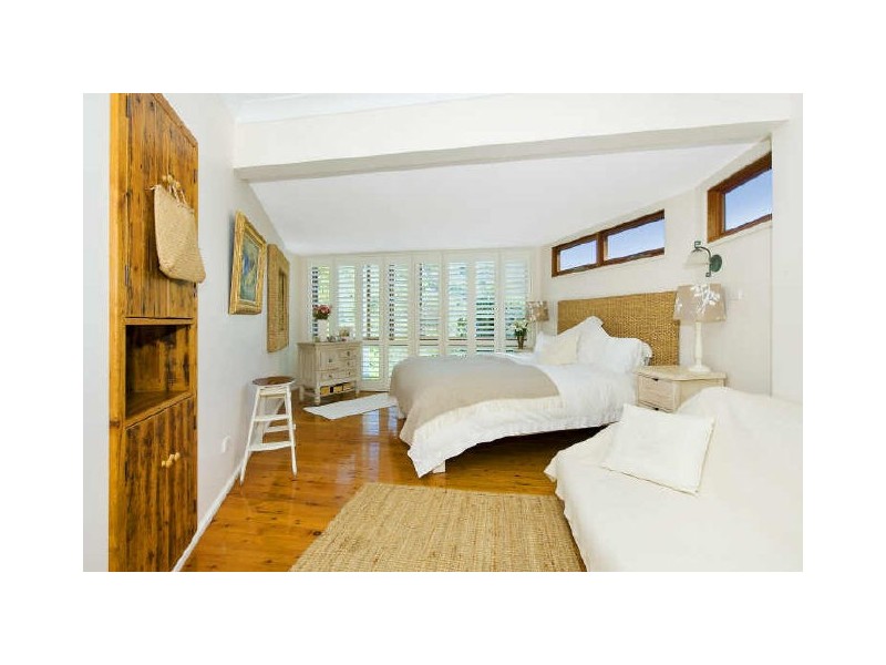 13 De Lauret Avenue, Newport NSW 2106