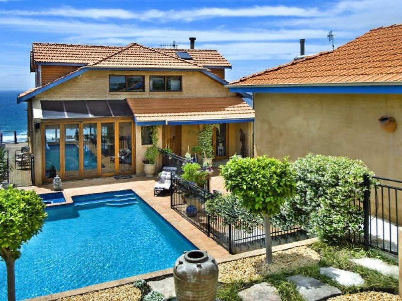 1 Bruce Street, Warriewood NSW 2102