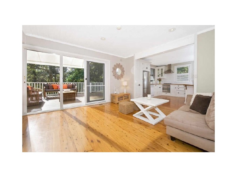 26 Loquat Valley Road, Bayview NSW 2104